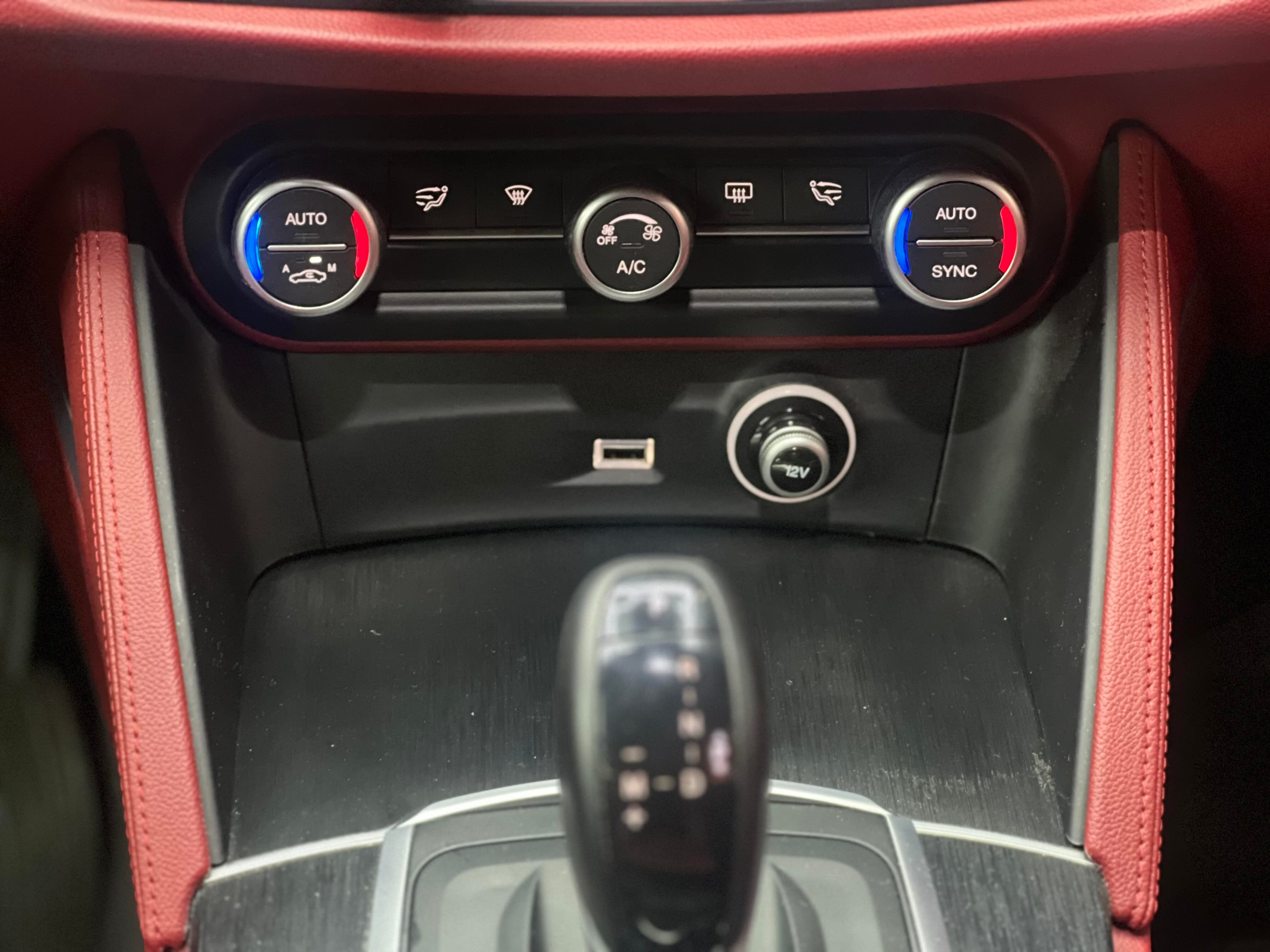 Alfa Romeo Stelvio Q4