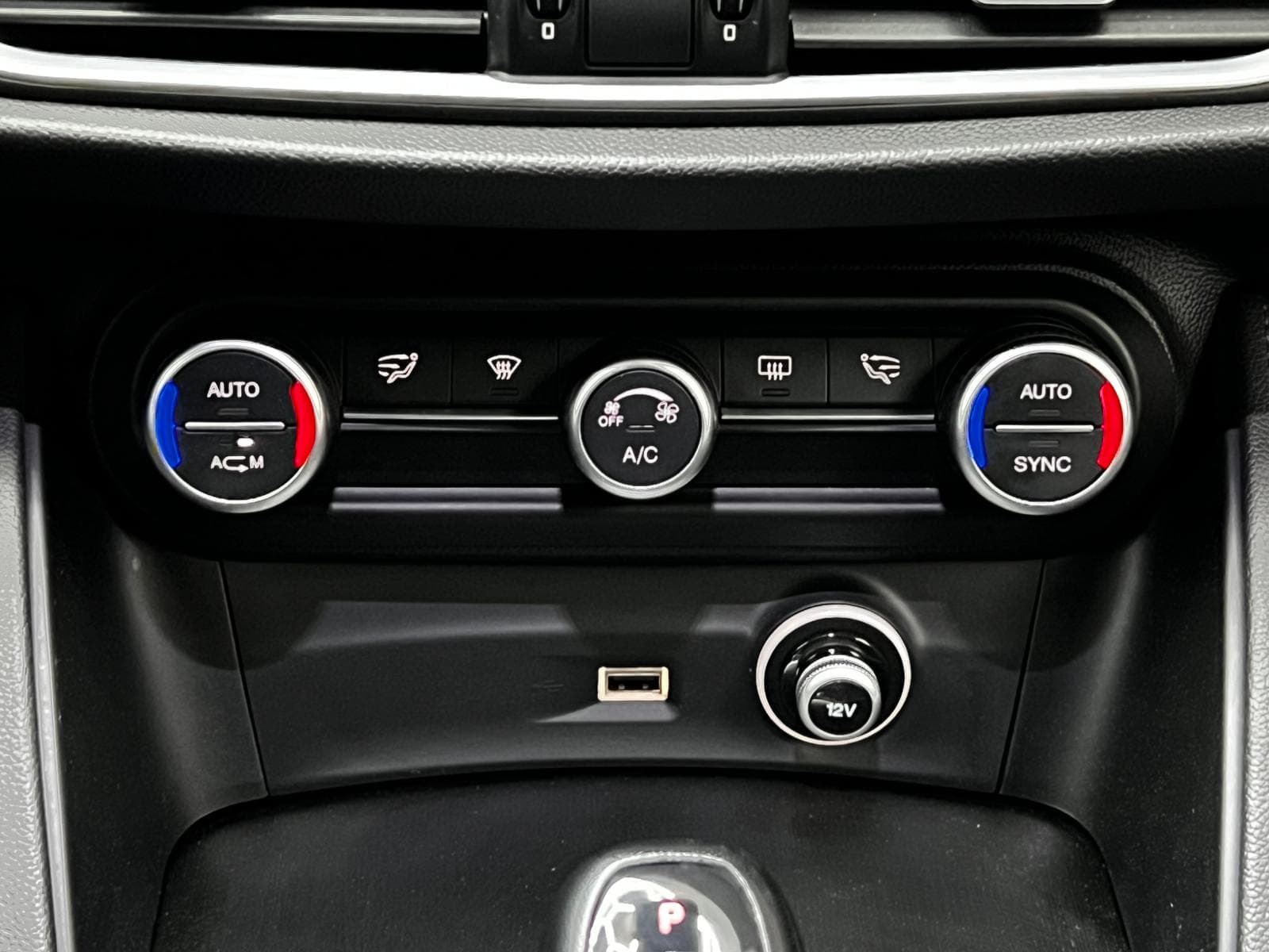Alfa Romeo Stelvio Q4