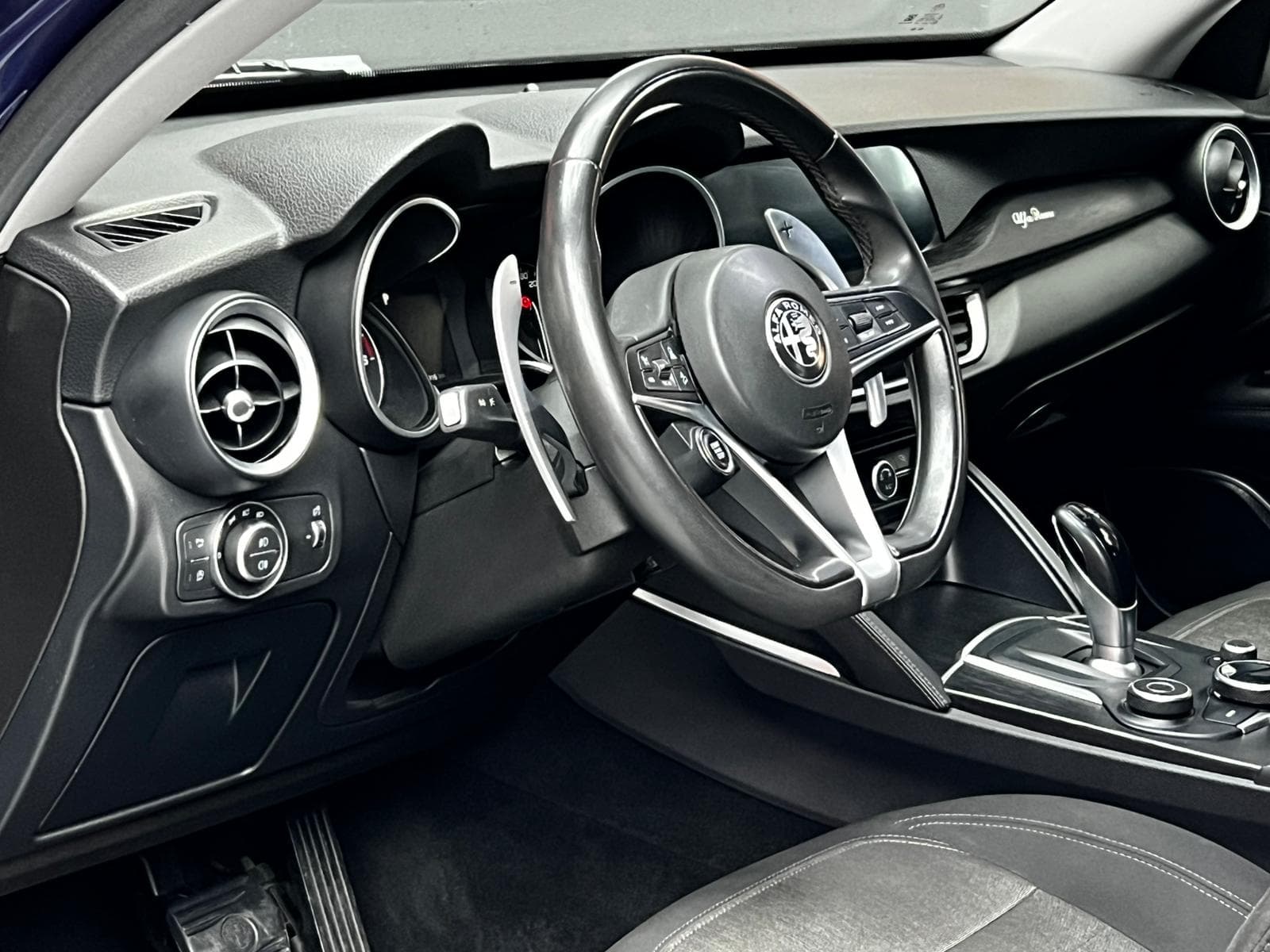 Alfa Romeo Stelvio Q4