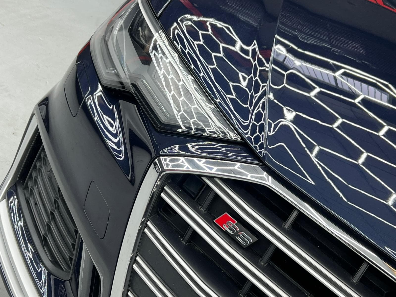 Audi S6 Avant