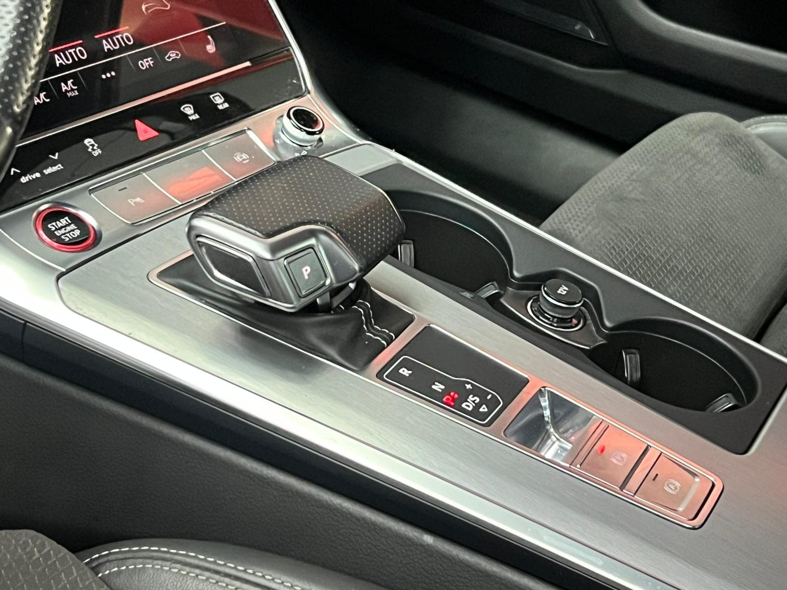Audi S6 Avant