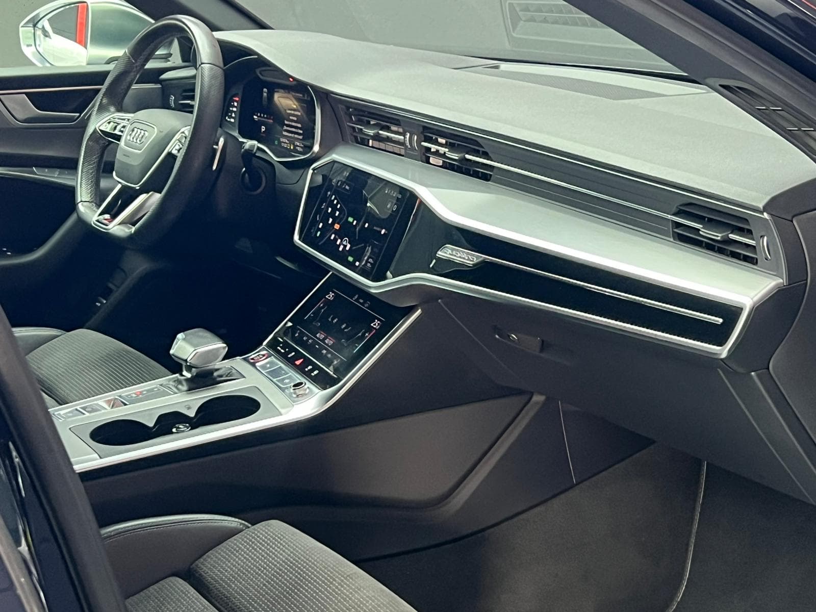 Audi S6 Avant