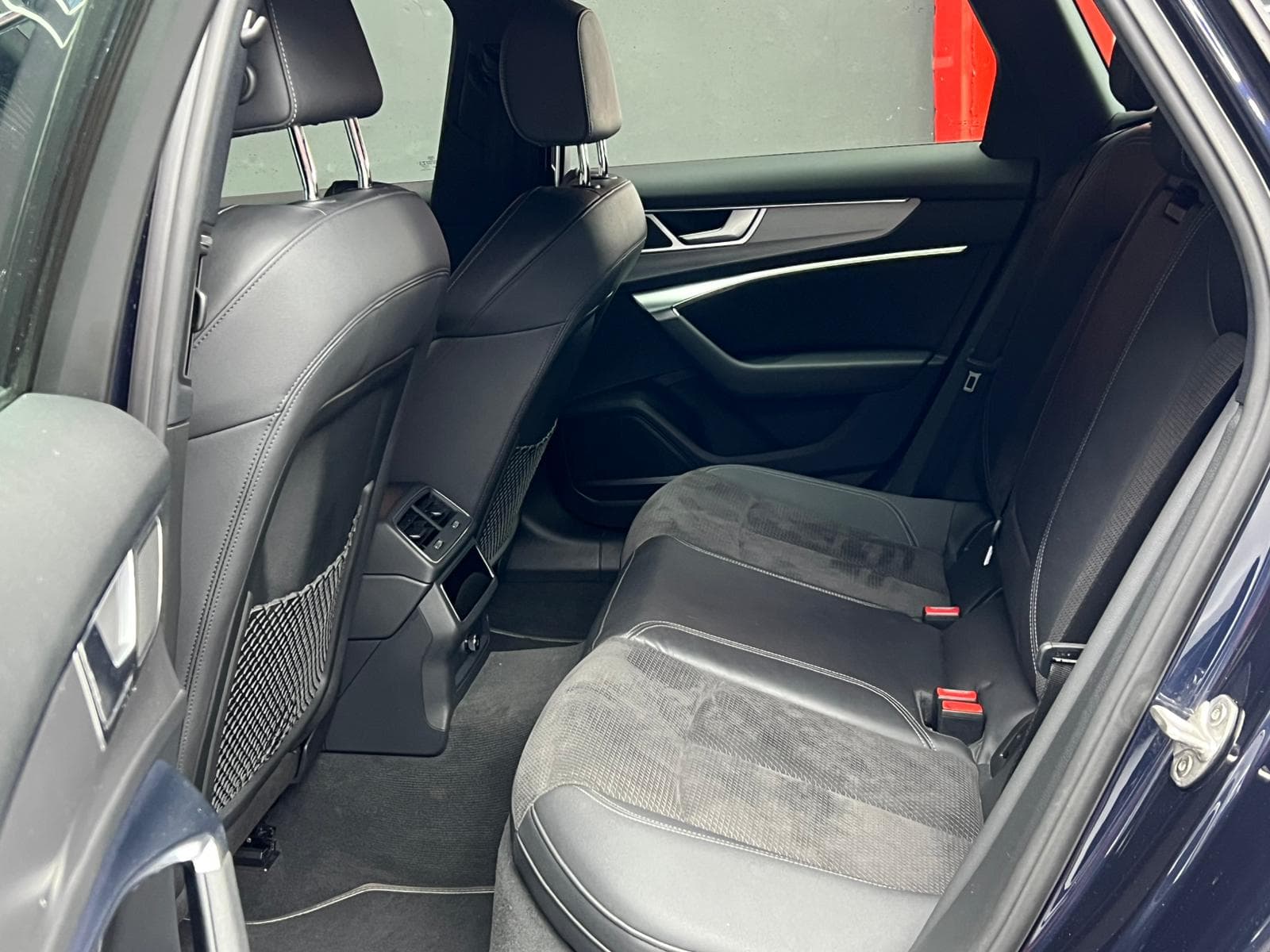 Audi S6 Avant