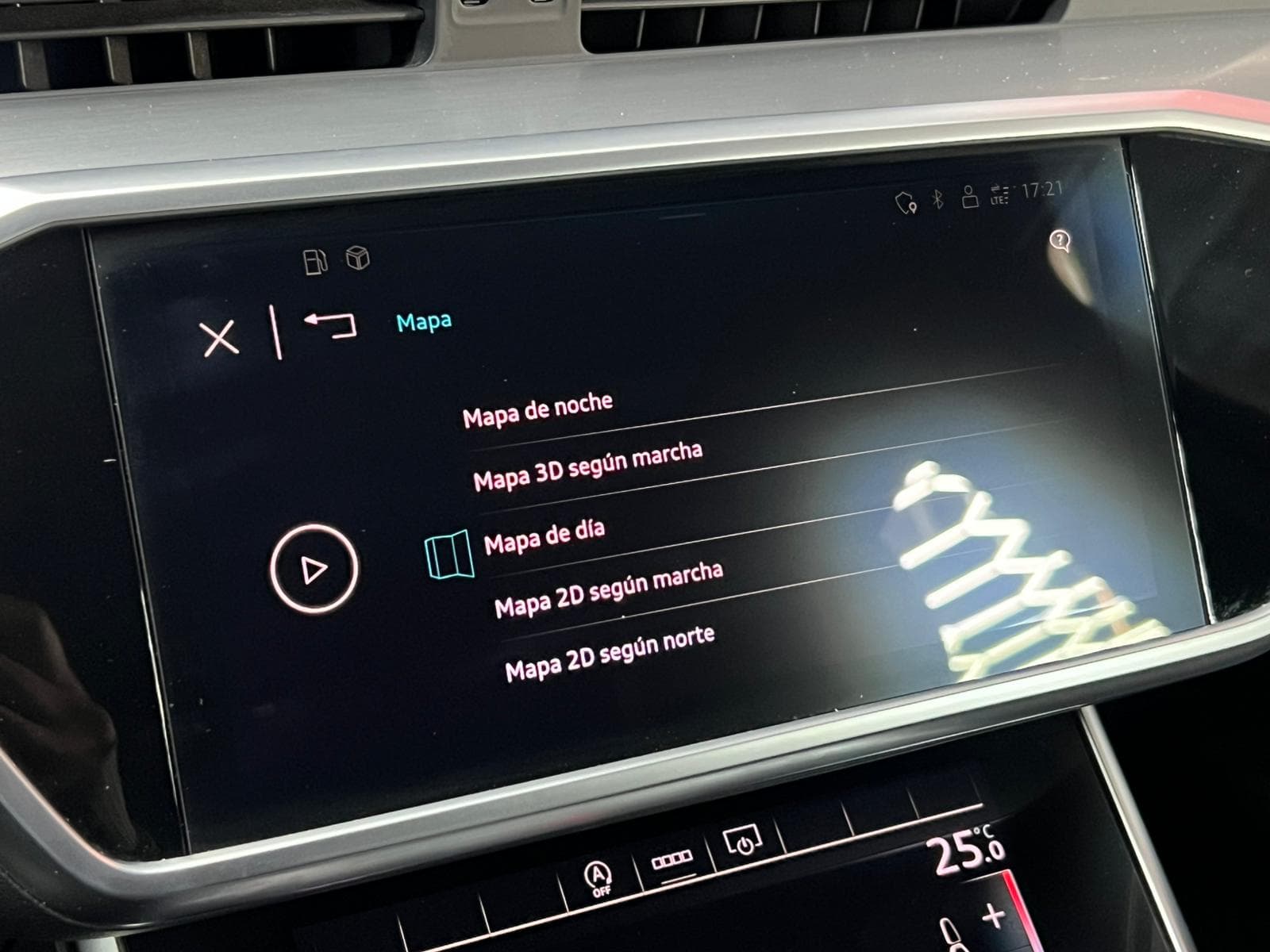 Audi S6 Avant