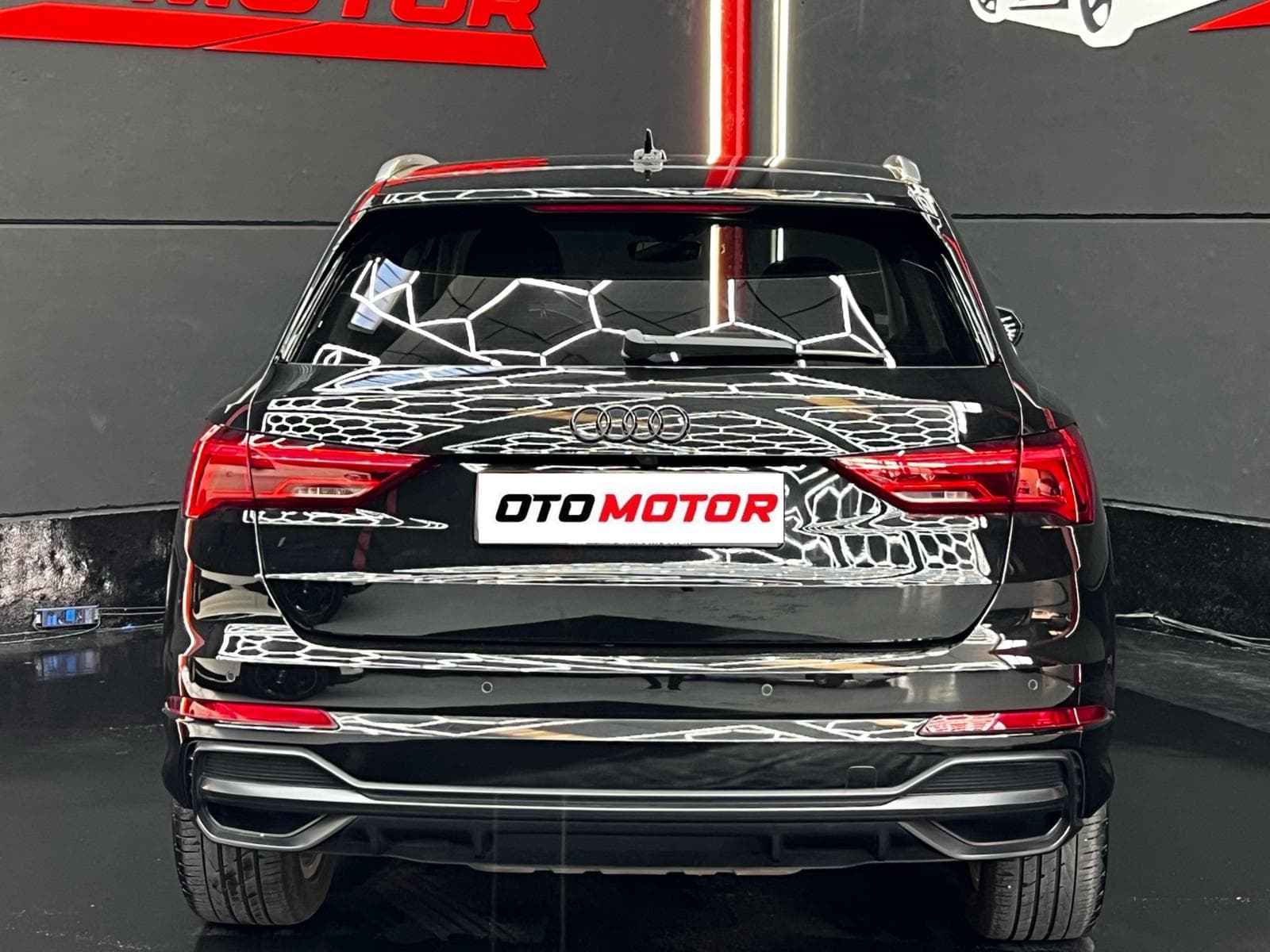 Audi Q3 S line