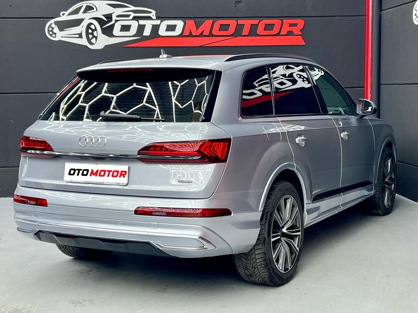 Audi Q7 55 TFSIe quattro