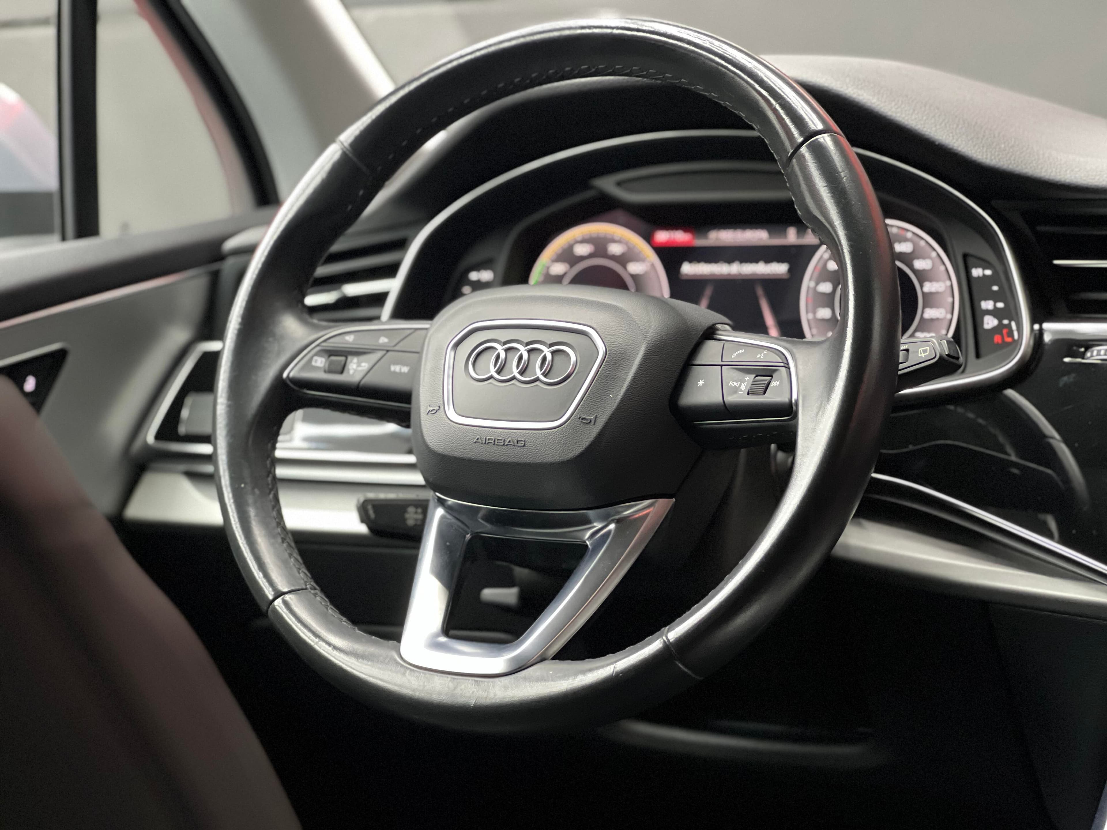 Audi Q7 55 TFSIe quattro
