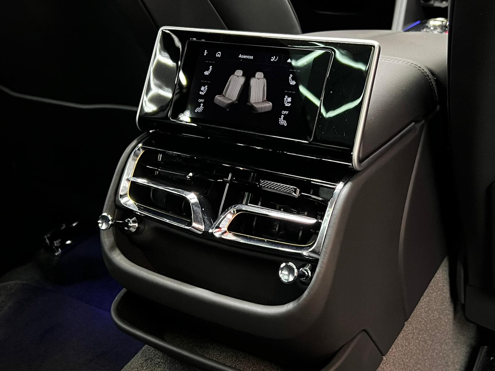 Bentley Flying Spur Hybrid