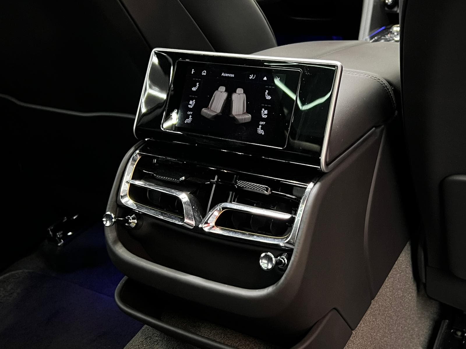 Bentley Flying Spur Hybrid
