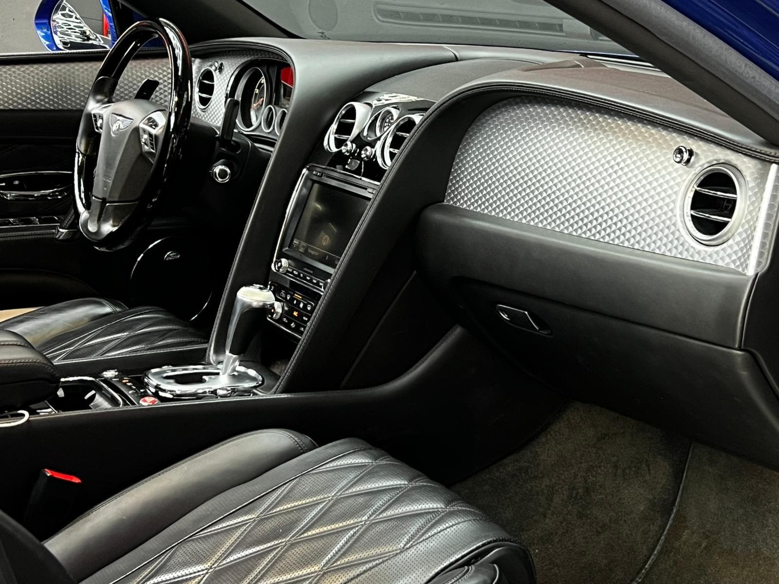 Bentley Flying Spur W12