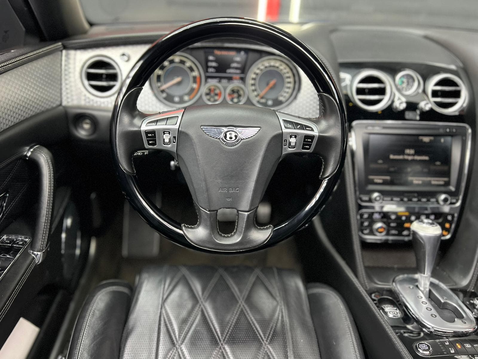 Bentley Flying Spur W12