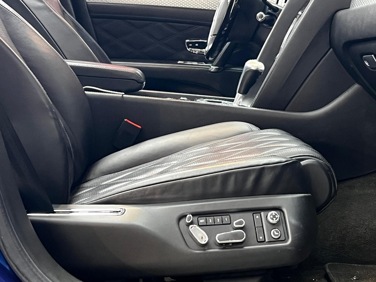 Bentley Flying Spur W12