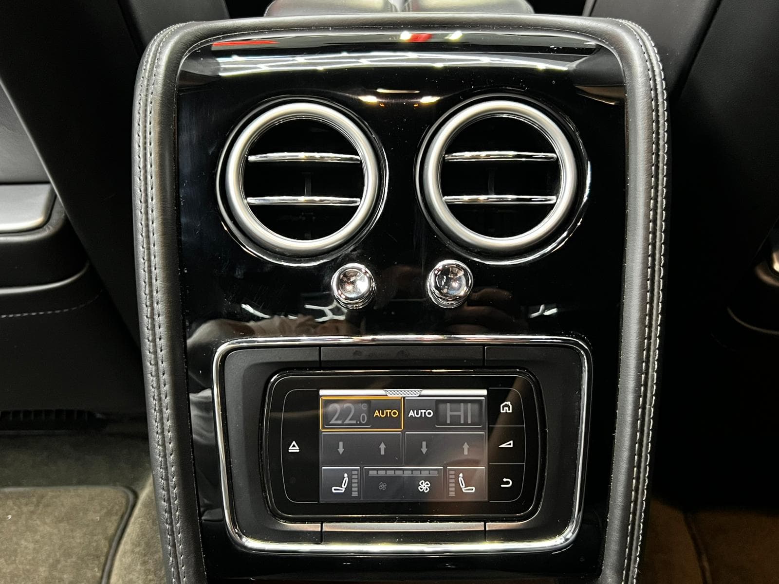 Bentley Flying Spur W12