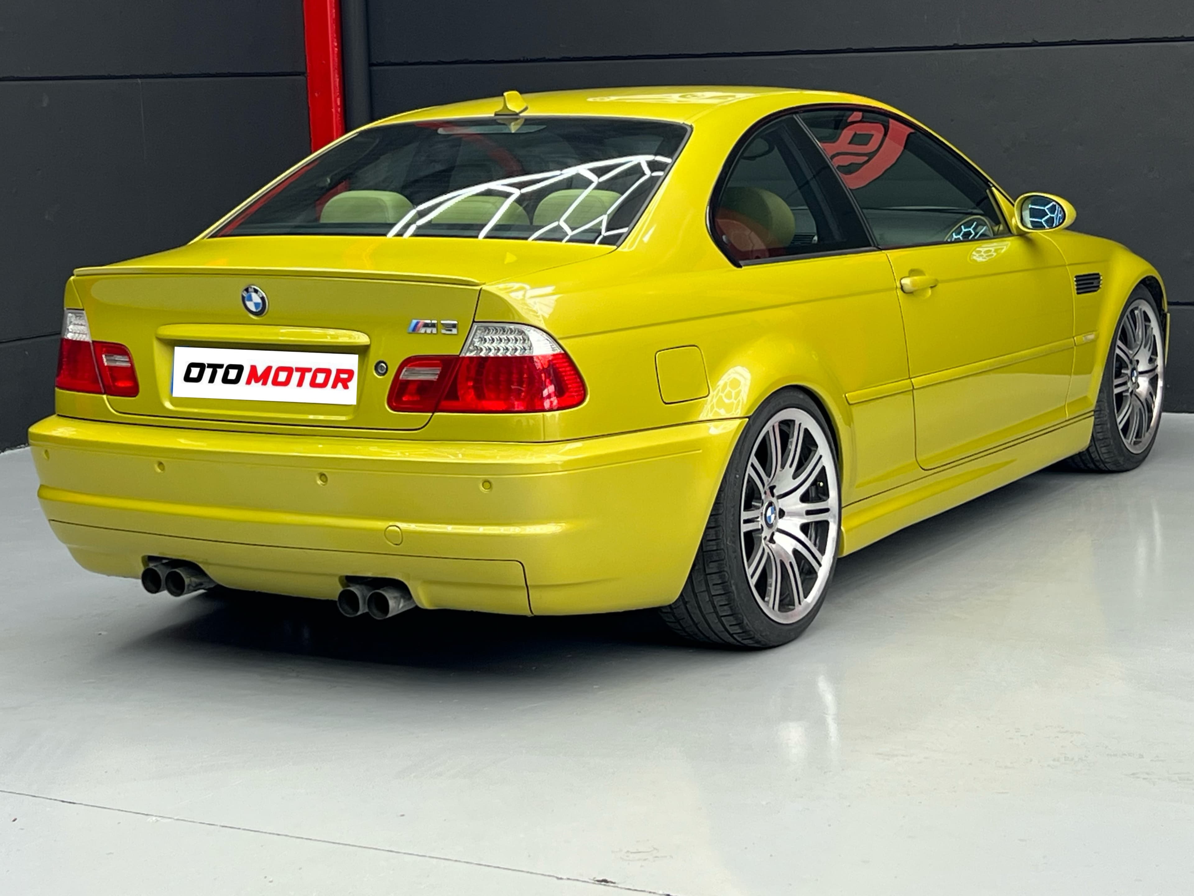BMW M3 E46